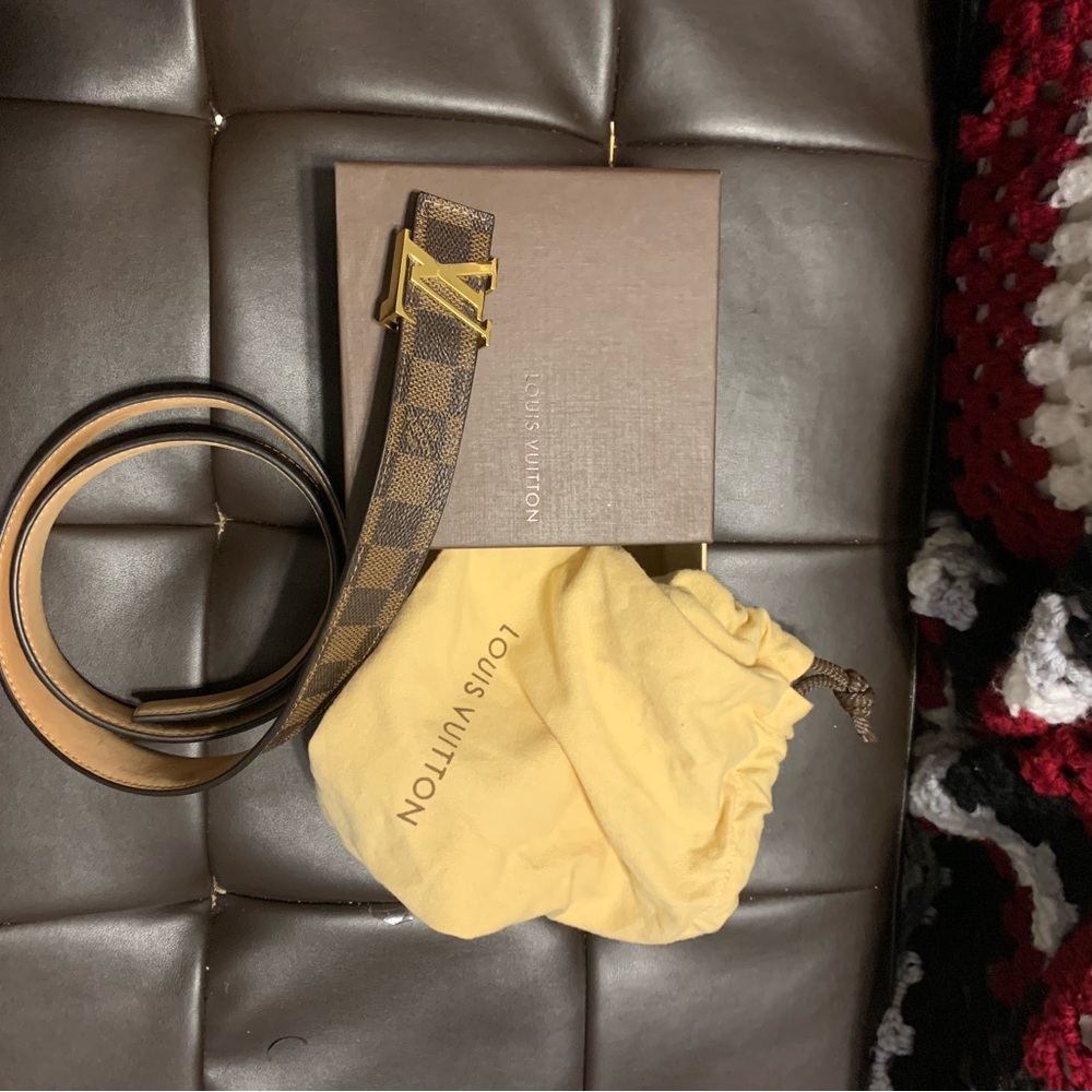 Authentic Women’s skinny Louis Vuitton belt